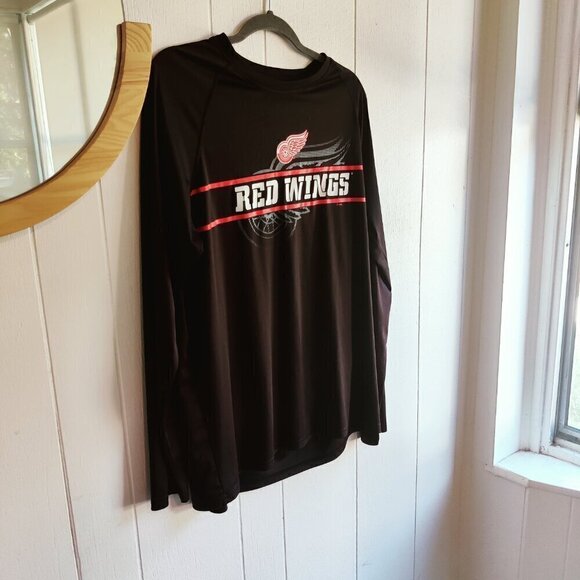 Redwings Licensed Jersey in Black & Red Jersey. SzXL, Polyester. Great graphics - Picture 4 of 7
